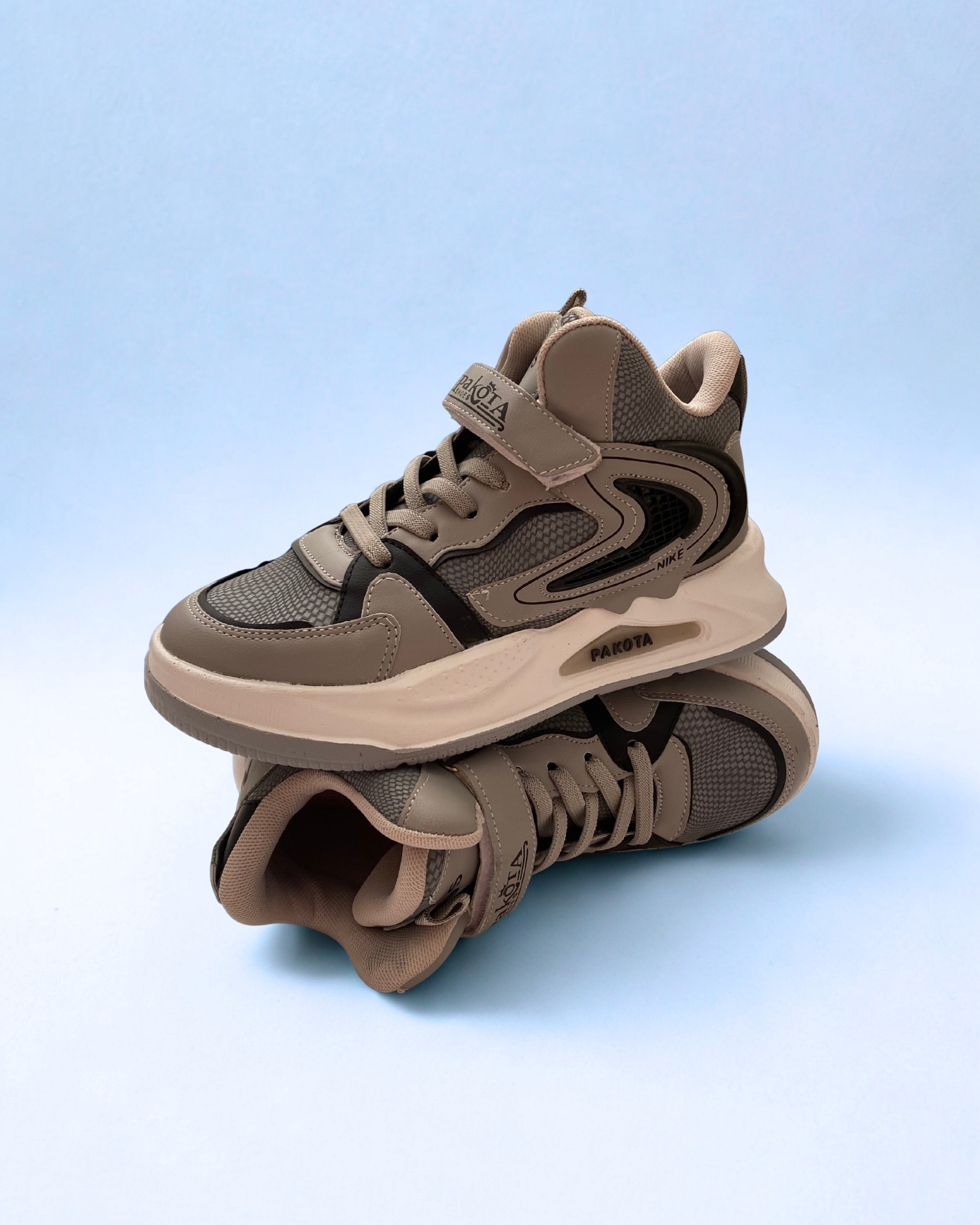 کتونی ساقدار پاکوتا ۳۲۴۴