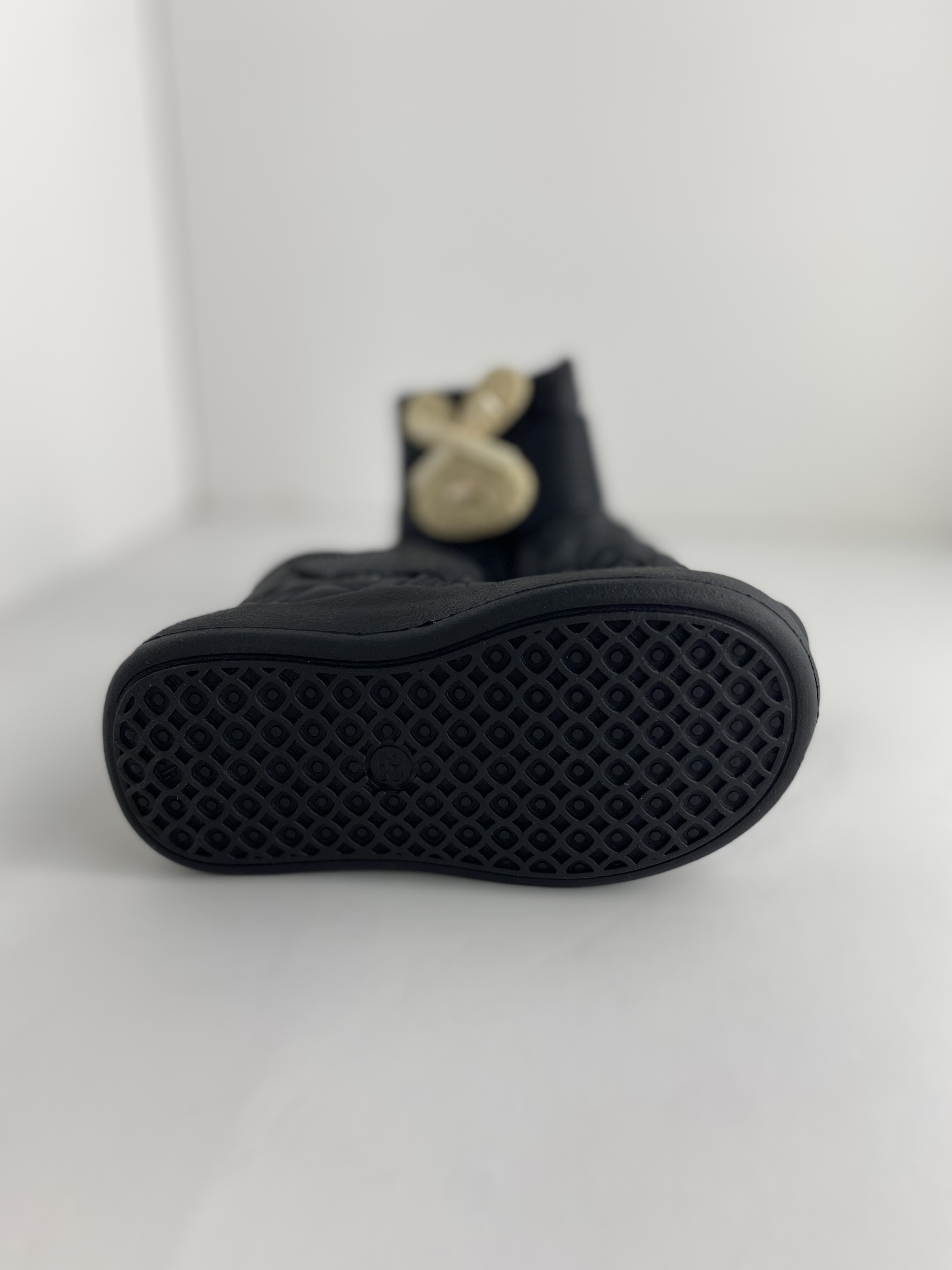 بوت خزدار دخترانه طرح پاپیون خرگوشی3301