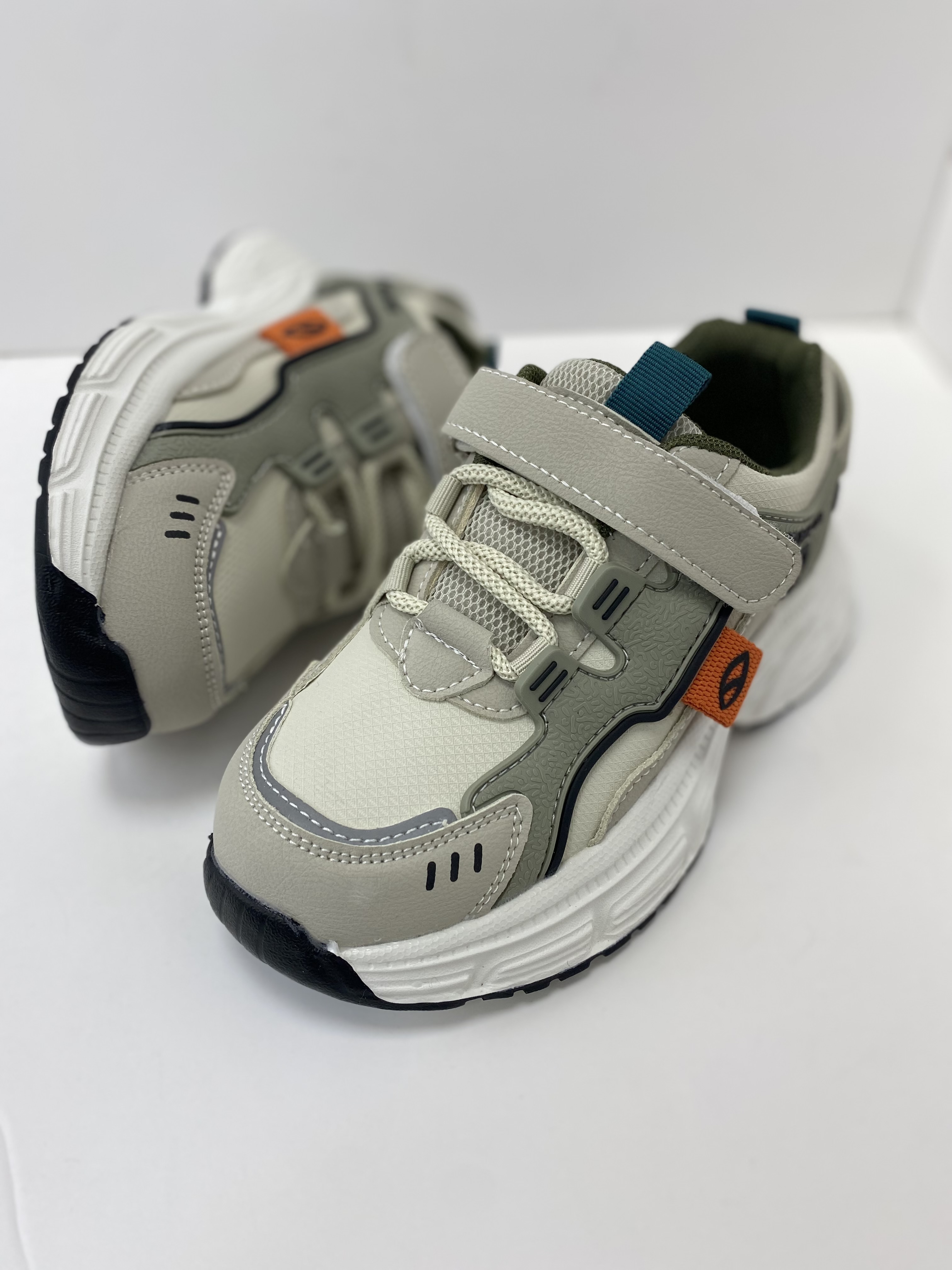 کتونی بچگانه اسپرت مدل Happy BB (چسبی) 3302