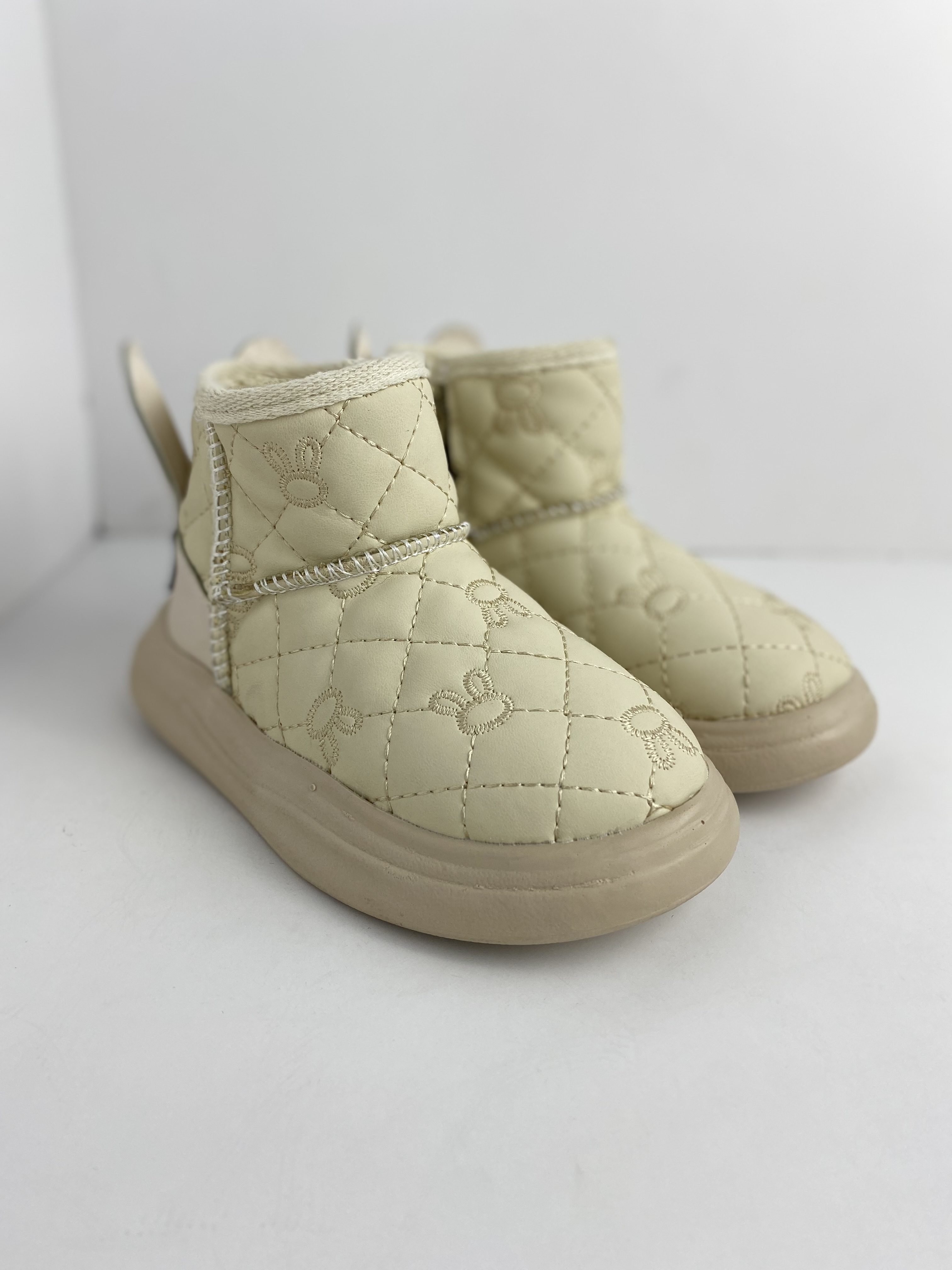 نیم بوت بچگانه خزدار طرح خرگوش 3279